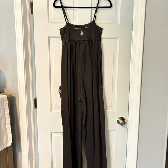 Free People Hot Shot Strappy Onesie Jumpsuit Black Small - Picture 9 of 11